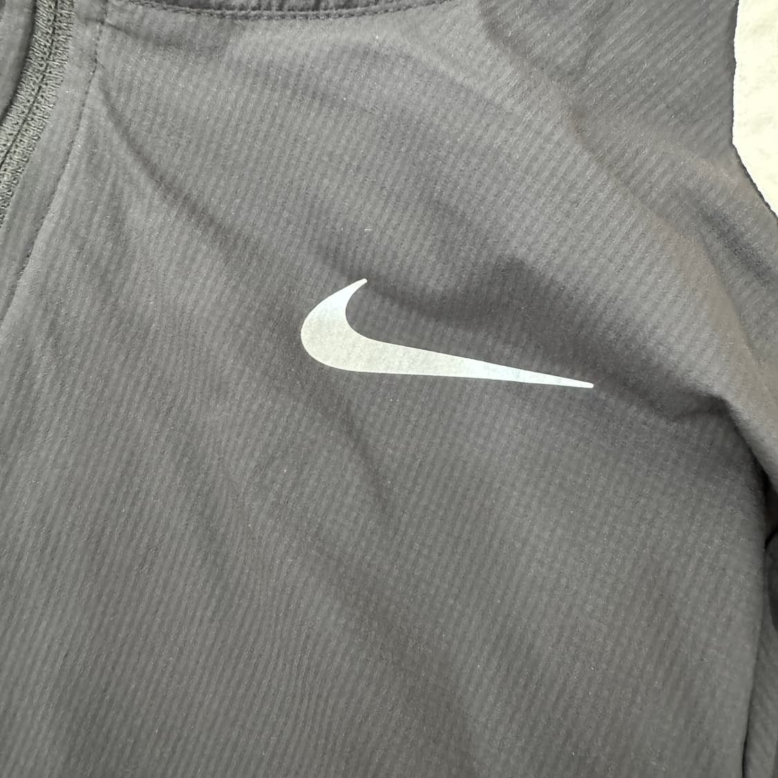 M 나이키 임파시블리 라이트 후드 바람막이 자켓  상품이미지5