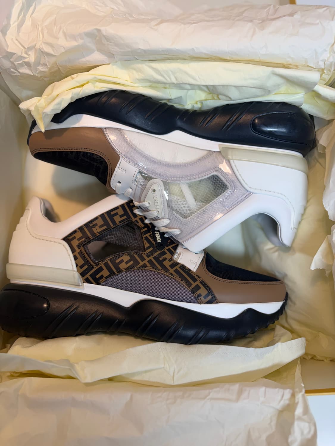 펜디 FF로고 메쉬믹스 오버솔 스니커즈 상품이미지10