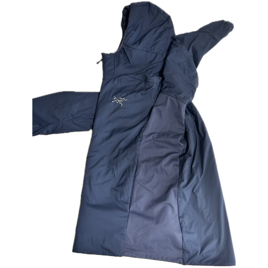 25s/s 아크테릭스 아톰 후디 M 블랙 사파이어 상품이미지3