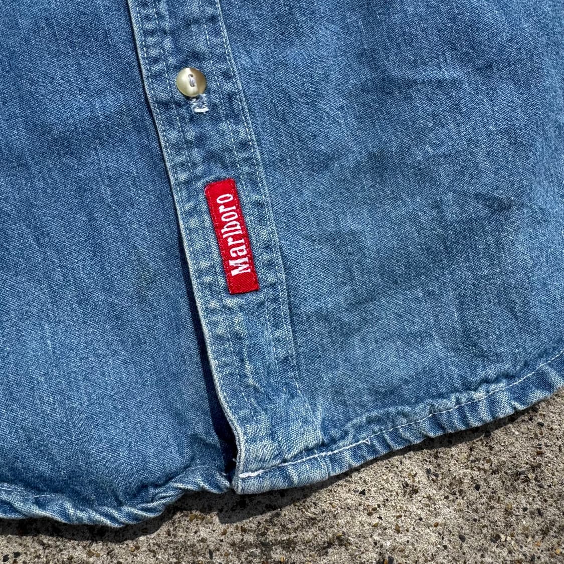 [M~L] 90s Marlboro 말보로 데님 셔츠 상품이미지6