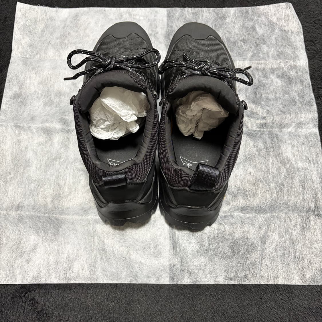 로아하이킹 카타리나 블랙 37(240) 상품이미지4