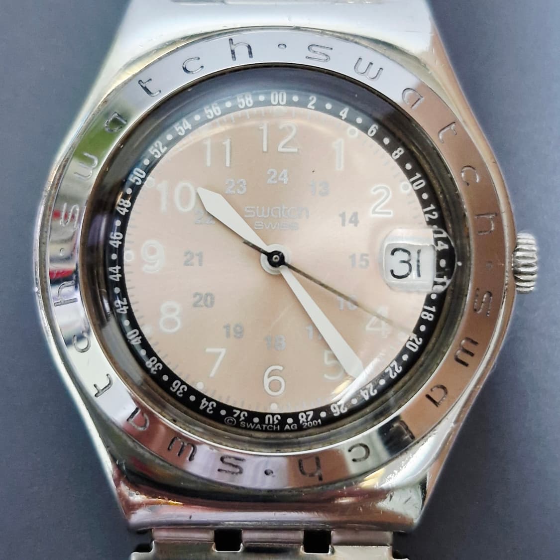 01) 스와치 아이러니 해피조 핑크시계 상품이미지1