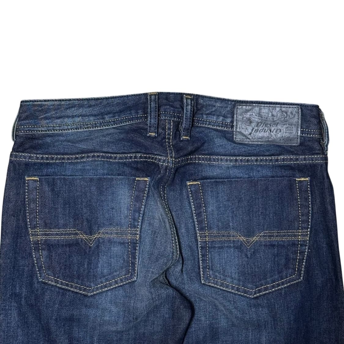 디젤 자티니 레귤러 부츠컷 데님팬츠 상품이미지6