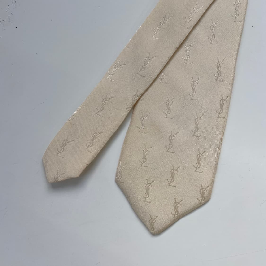 YSL 입생로랑 명품 정품 모노그램 넥타이 상품이미지1
