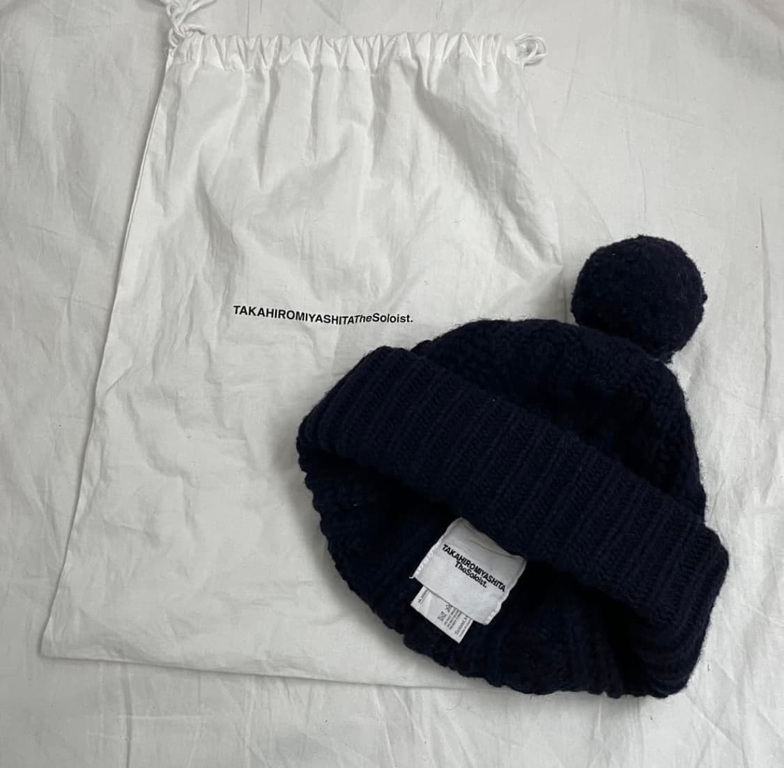 타카히로미야시타 더솔로이스트 방울 비니 상품이미지1