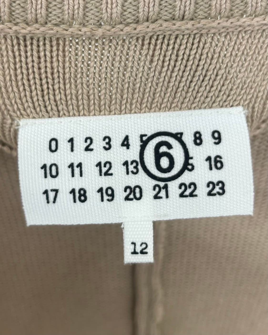 엠엠식스 컷아웃 니트 스웨터 상품이미지7