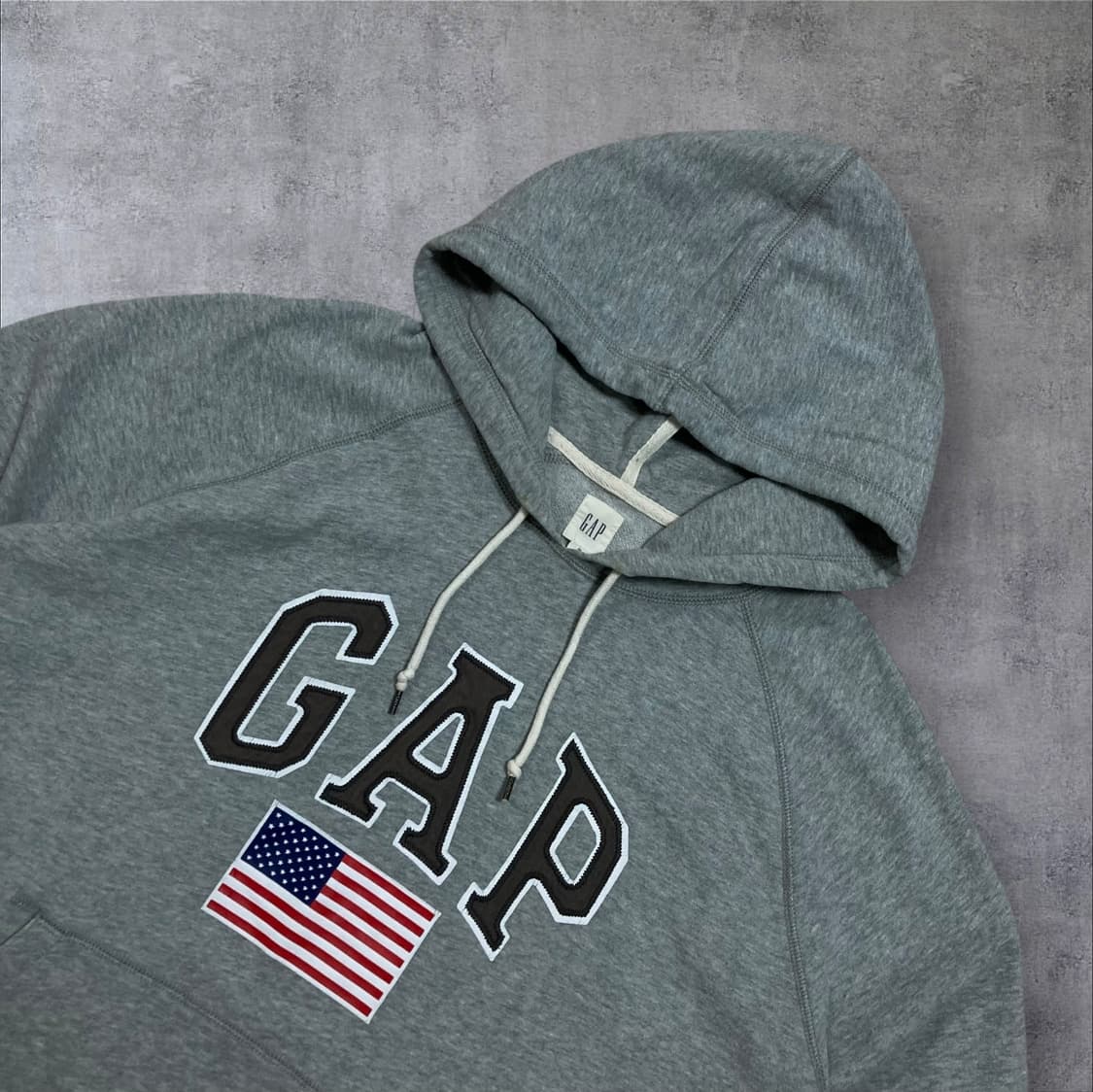 GAP 스펠아웃 성조기 빅로고 그레이 후드티 상품이미지2