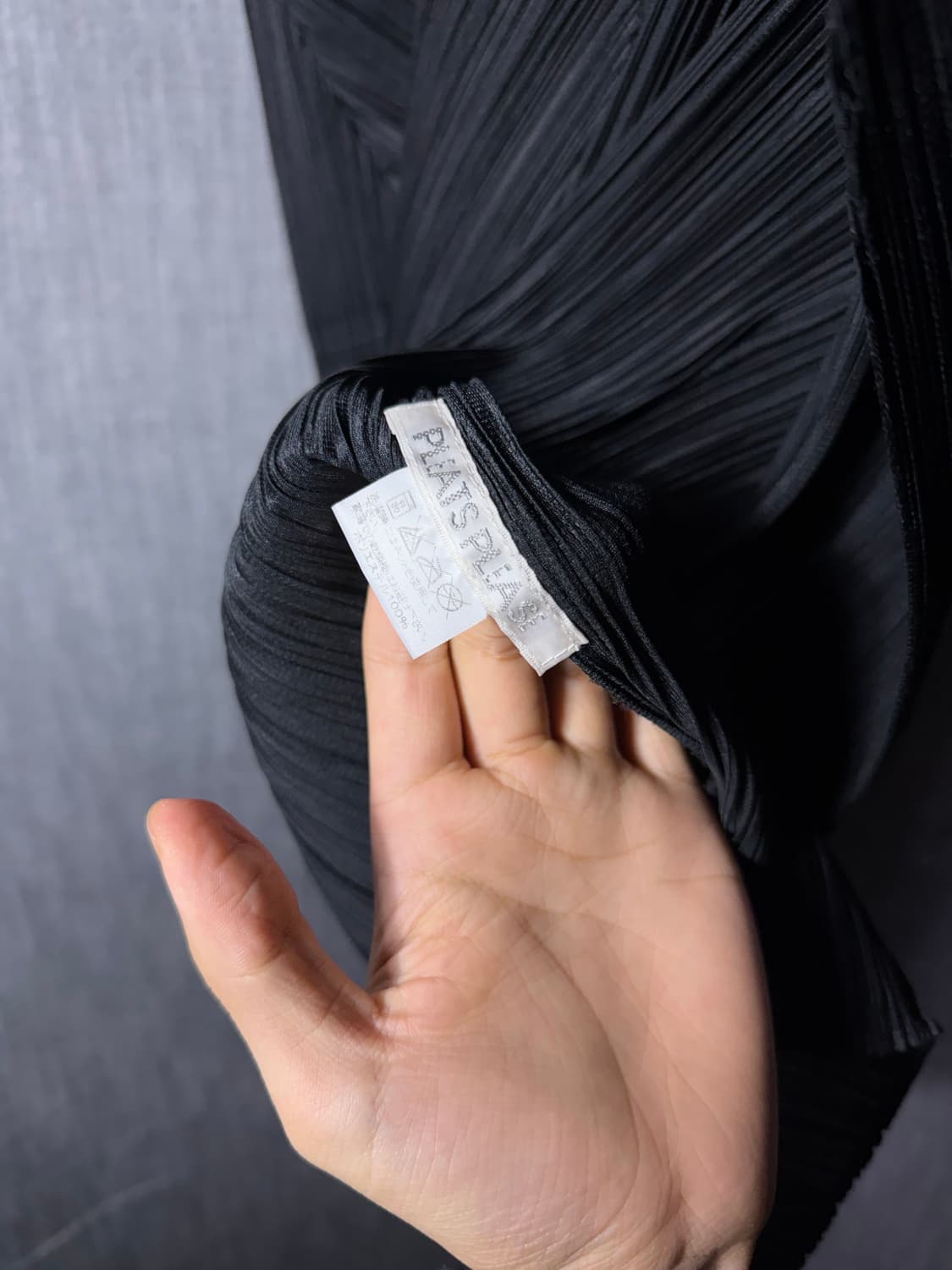 이세이미야케 플리츠플리즈 가디건 상품이미지7