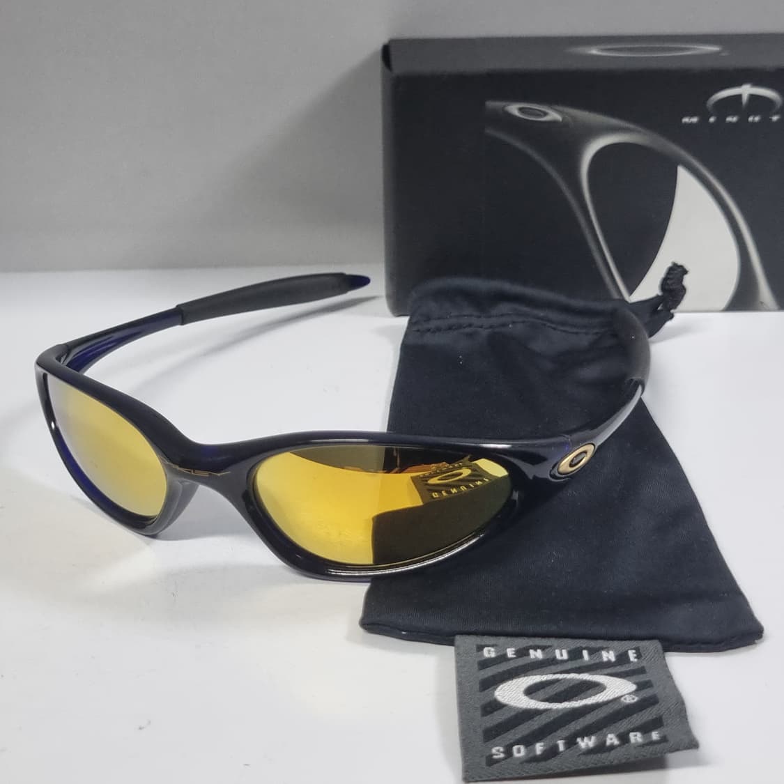 오클리 미뉴트 1.0 미드나잇 미사용 상품이미지1