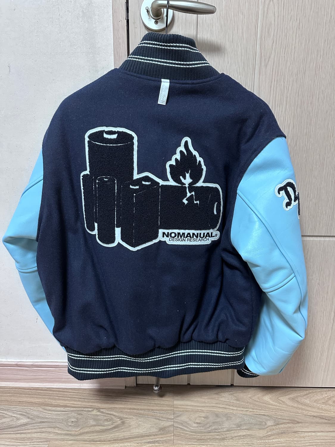 노매뉴얼-WL VARSITY JACKET - NAVY 상품이미지2