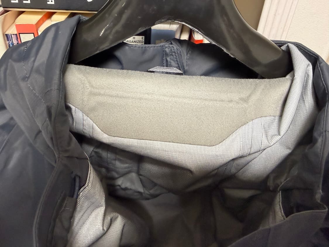 파타고니아 토렌쉘 3L 바람막이 진그레이  상품이미지3