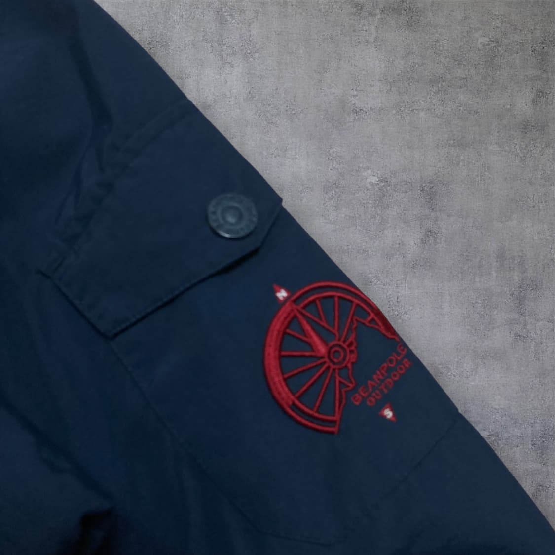 빈폴 아웃도어 스몰 로고 네이비 바람막이 상품이미지3