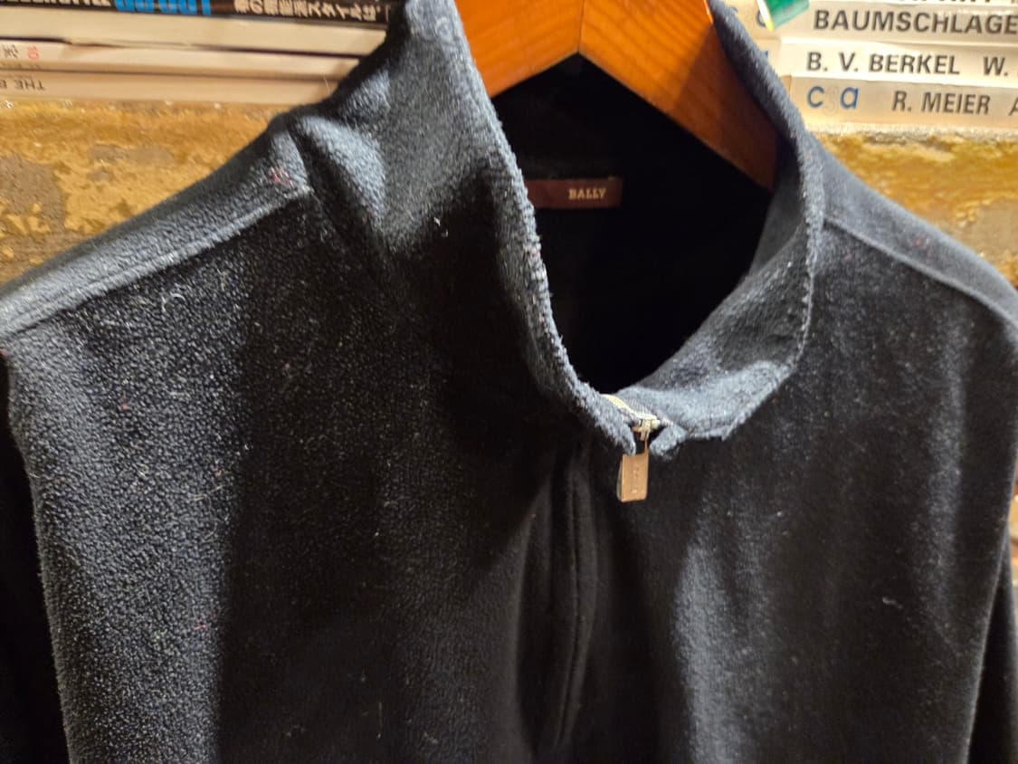 발리 폴라폴리스 짚업 상품이미지2