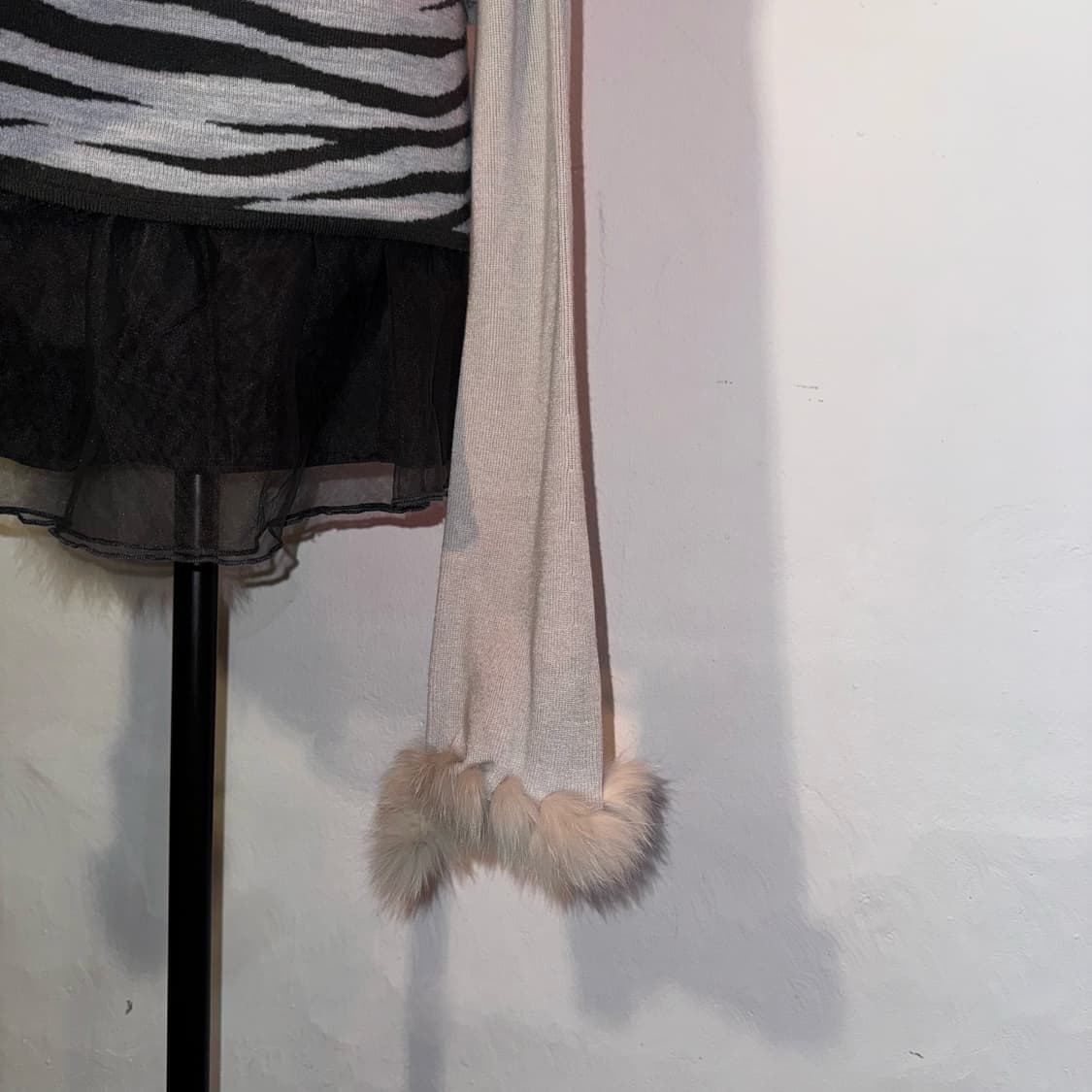 토끼 퍼 트림 언발란스 가디건 상품이미지6