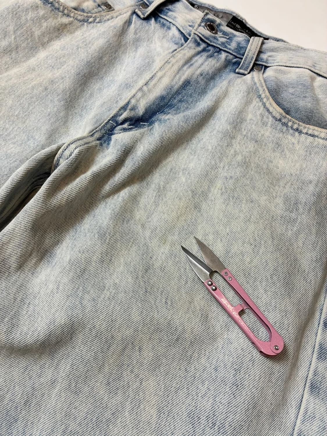 리바이스 00s 실버탭 루즈핏 데님 팬츠 PN8380 상품이미지5