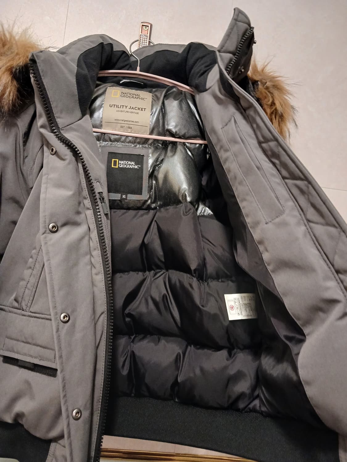 내셔널지오그래픽 정품 여성 숏패딩 85 (XS) 사이즈 상품이미지4
