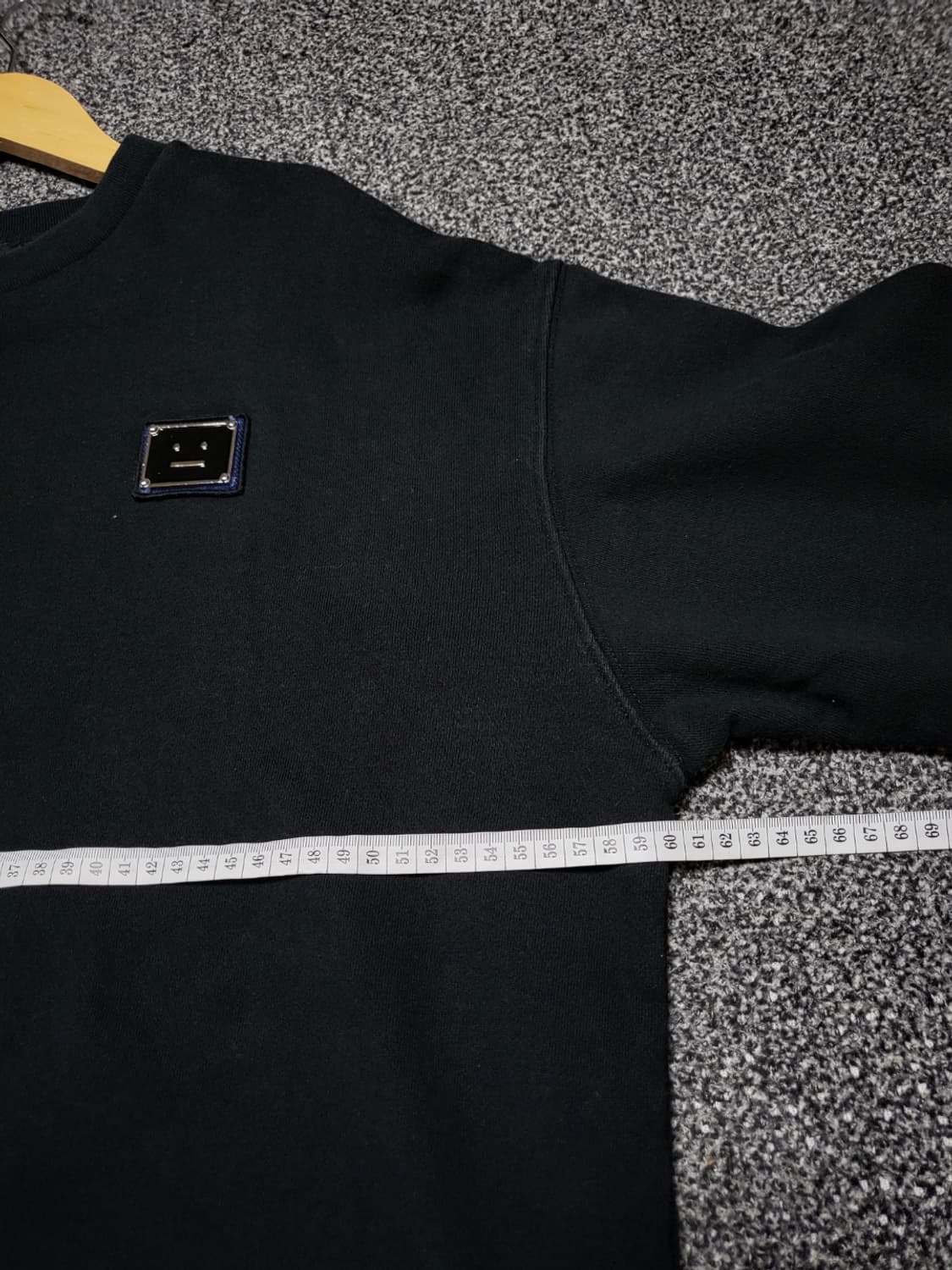 아크네스튜디오 아크네 메탈 맨투맨 상품이미지8