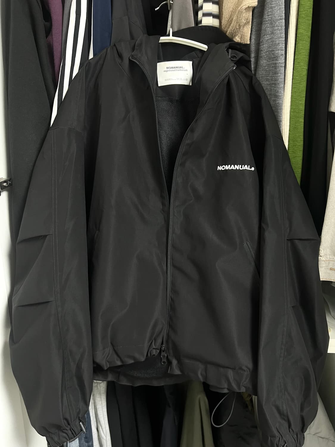 노매뉴얼 바람막이 상품이미지3