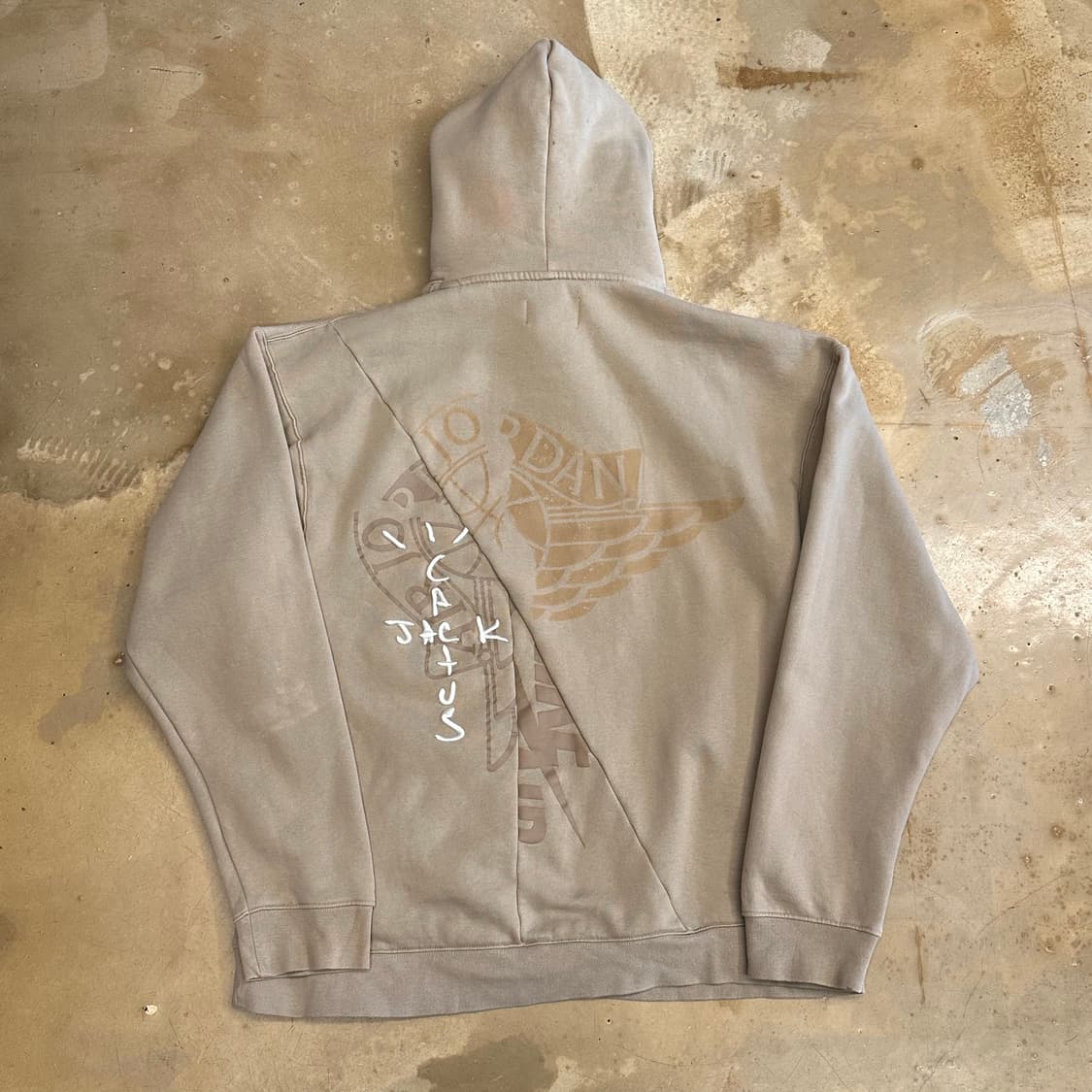 XL 조던 X 트래비스 스캇 풀오버 베이지 후드티 상품이미지2