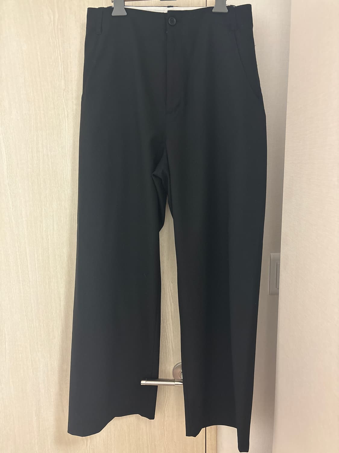 아모멘토 25ss 울와이드팬츠 블랙 상품이미지1