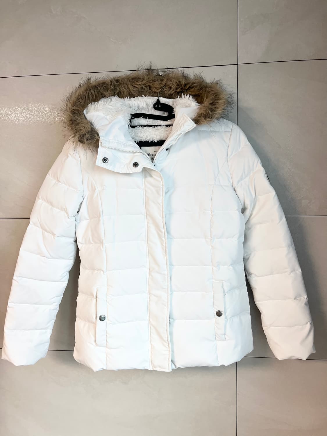 아베크롬비 울프죠 화이트 패딩 [M] 상품이미지3