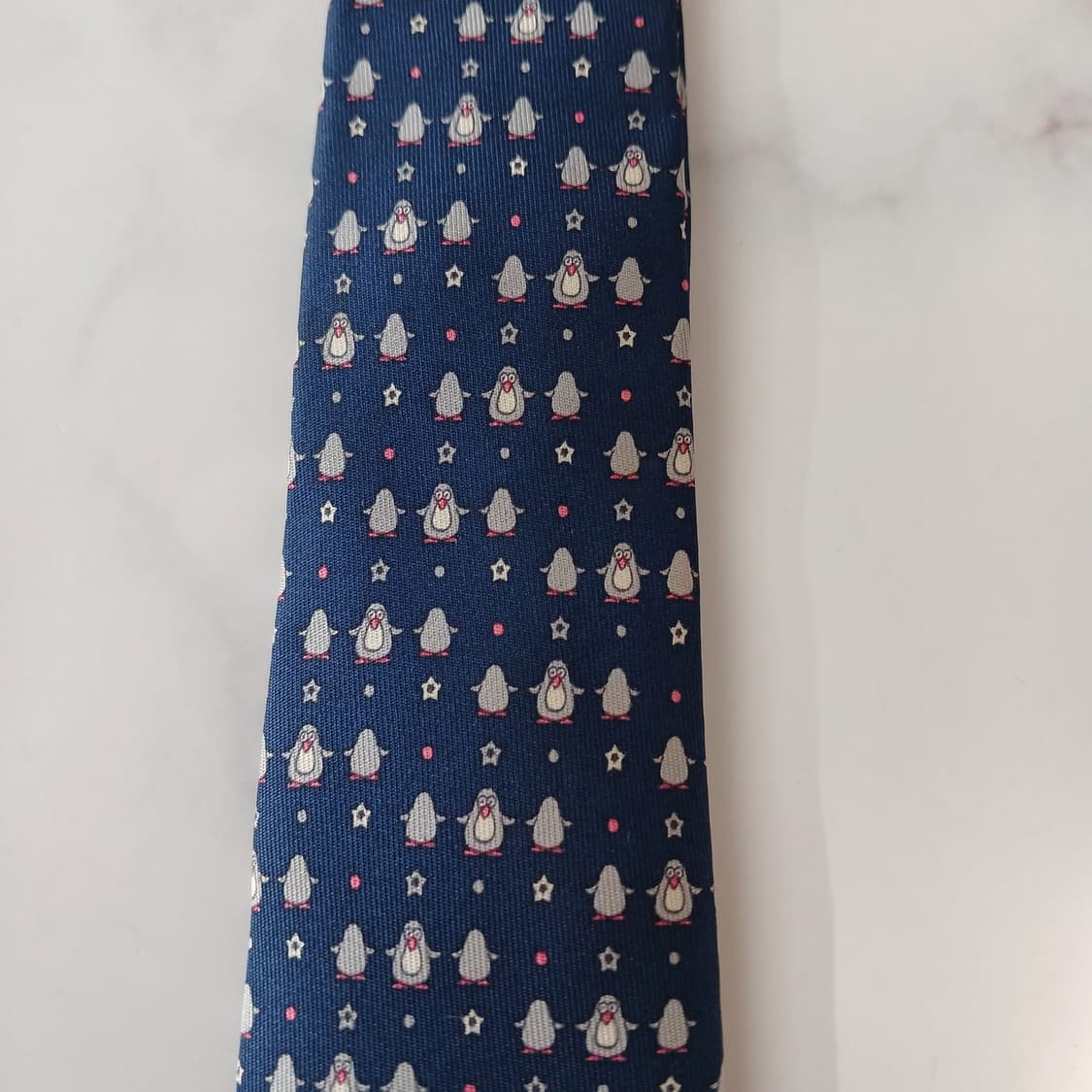 페라가모 실크 네이비 펭귄 패턴 넥타이 9cm A등급 A19234
 상품이미지7