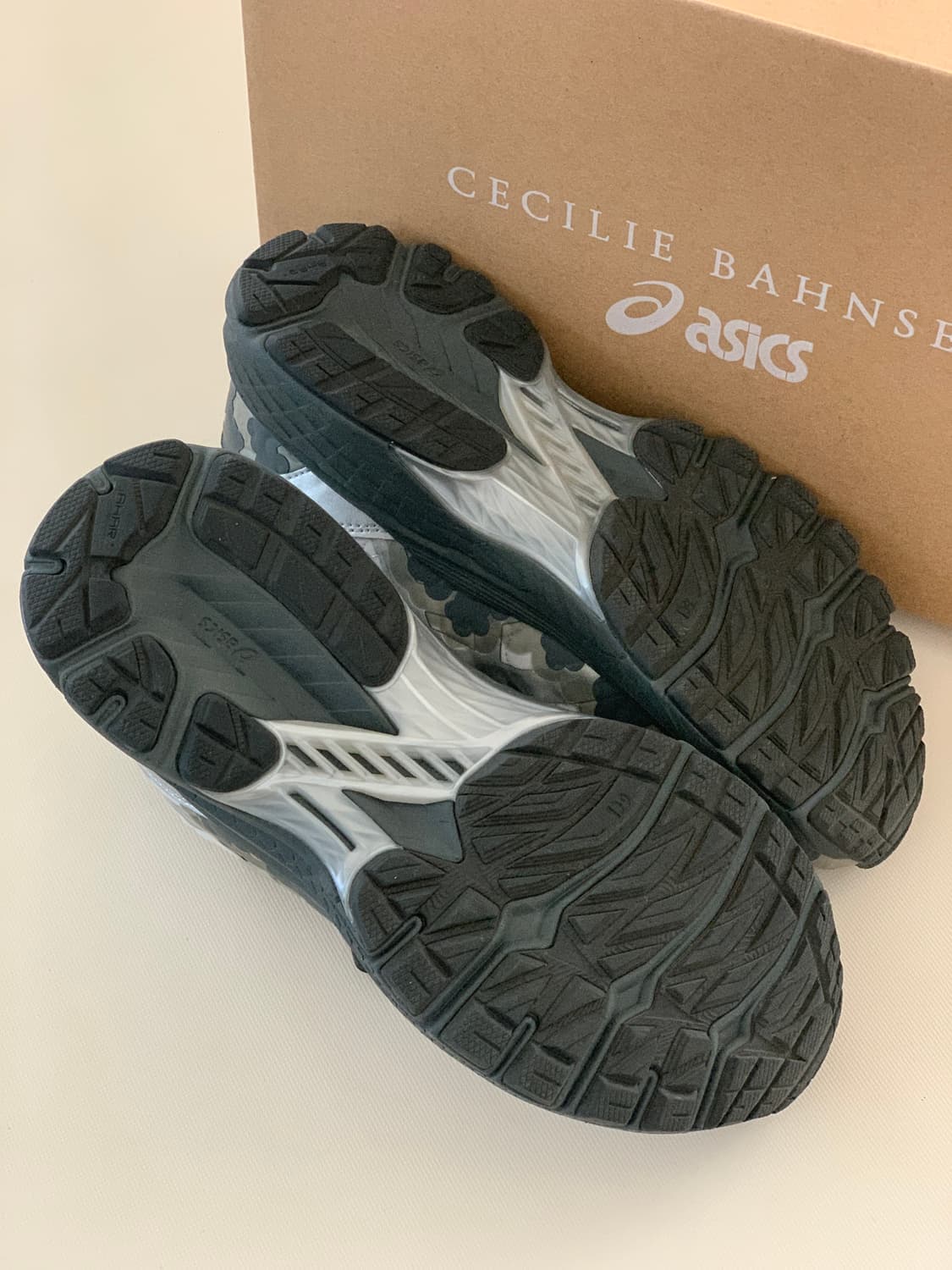 아식스젤터레인 세실리아반센 상품이미지4