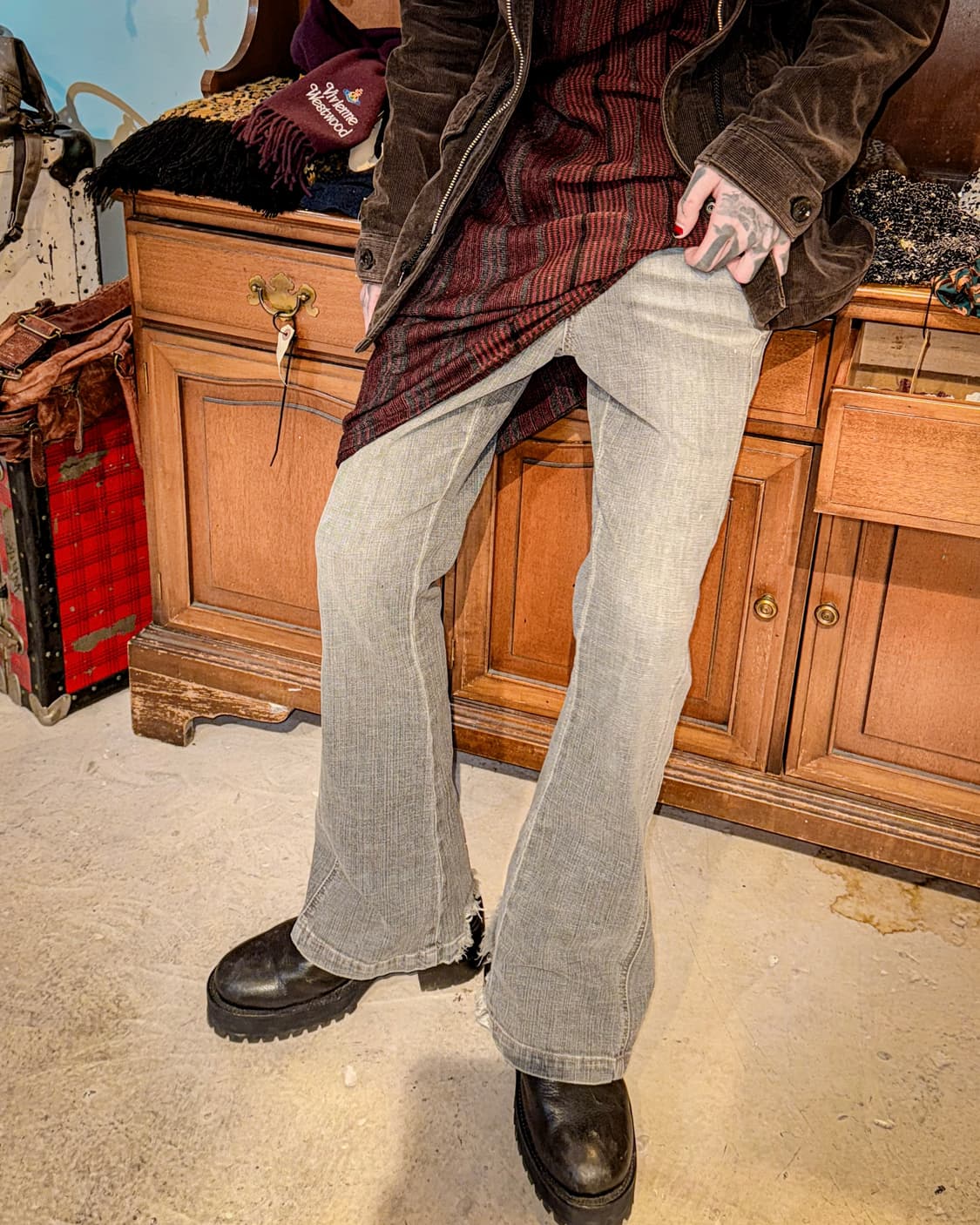 Grey Wash Denim Boot-cut Pants 상품이미지1