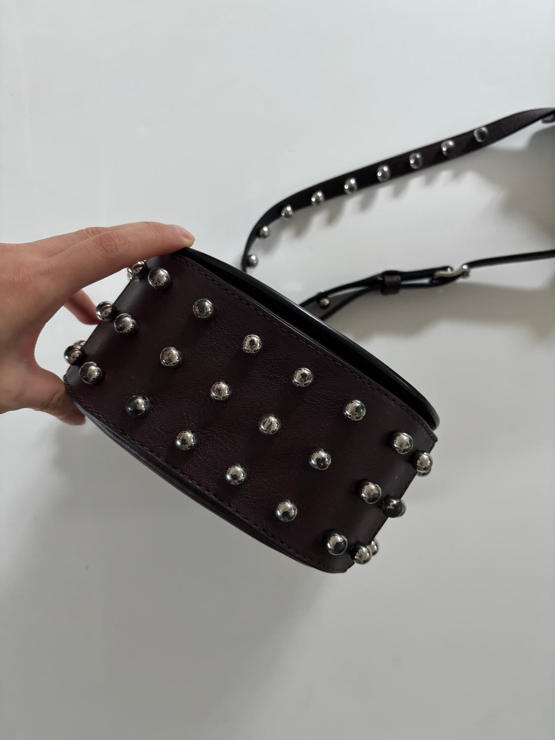 Alexander Wang 알렉산더 왕 미니 리아 스터드 레더 크로스바디 상품이미지6