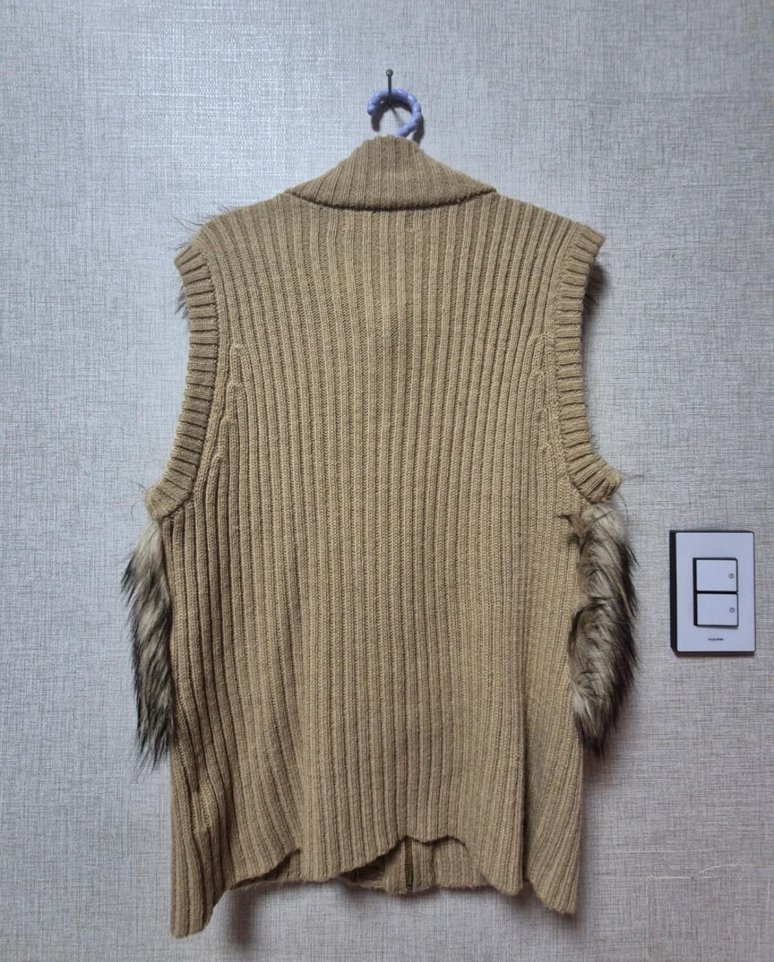 Michael kors 마이클 코어스 니트 퍼 베스트 L 상품이미지3