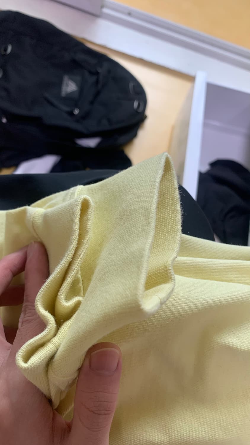 스톤아일랜드 롱슬리브 맨투맨 레몬(M) 상품이미지4