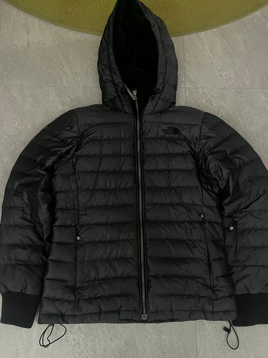 노스페이스 경량패딩 M 상품이미지1