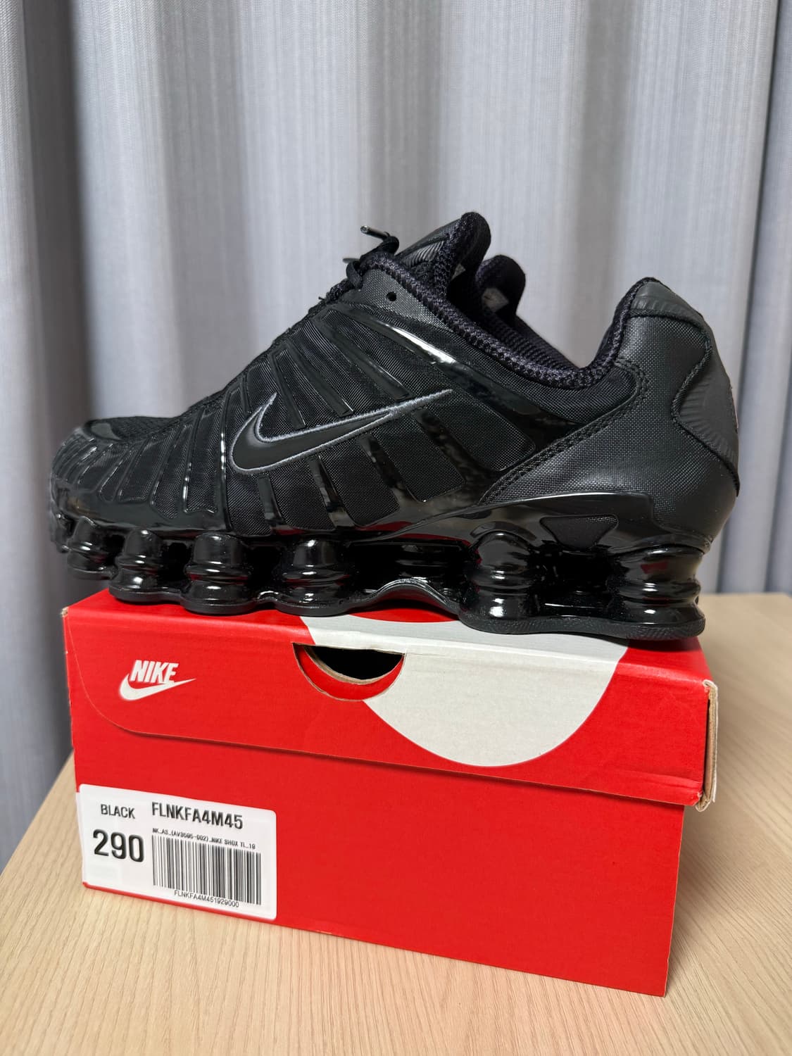 [290] 나이키 TL샥스 블랙 나코탭 새상품 상품이미지1