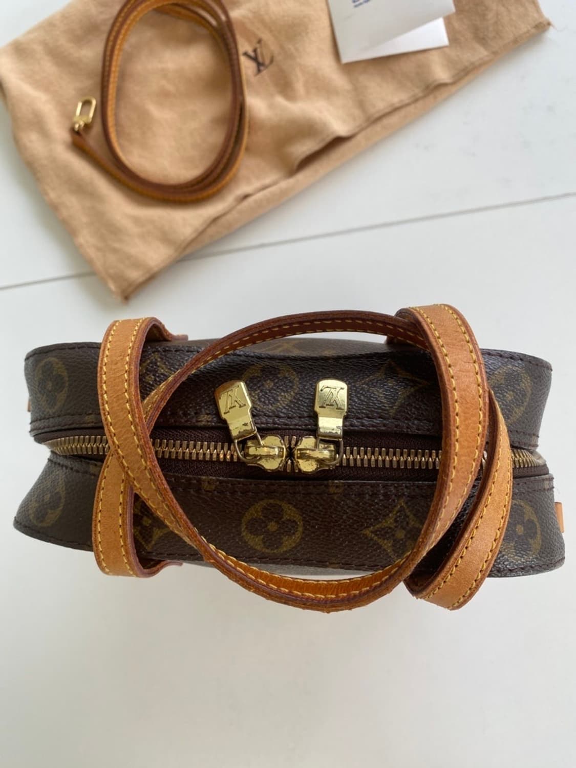 정품 루이비통 스폰티니백 토트 크로스백 상품이미지2