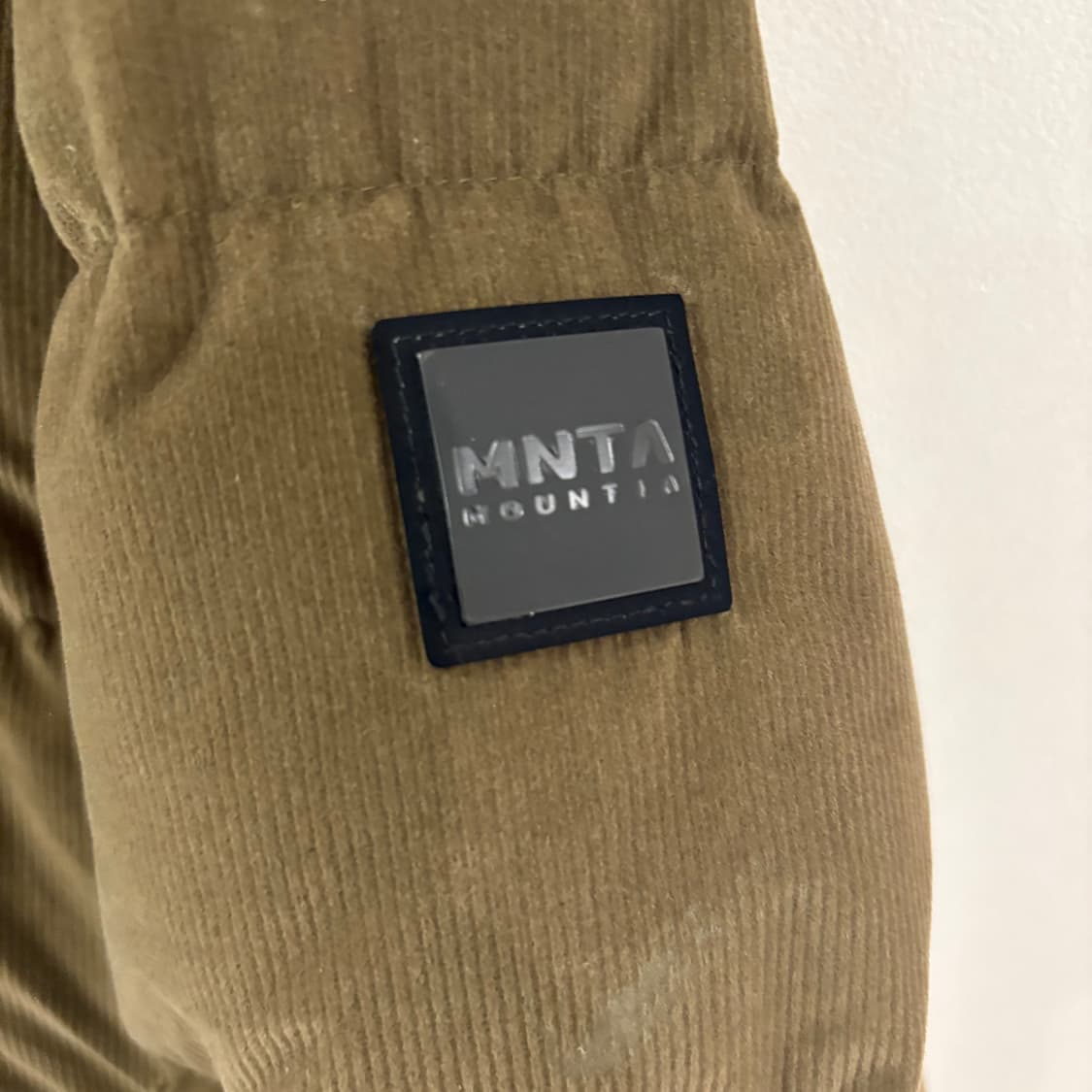 마운티아 골덴 코듀로이 브라운 패딩 점퍼 95 상품이미지4