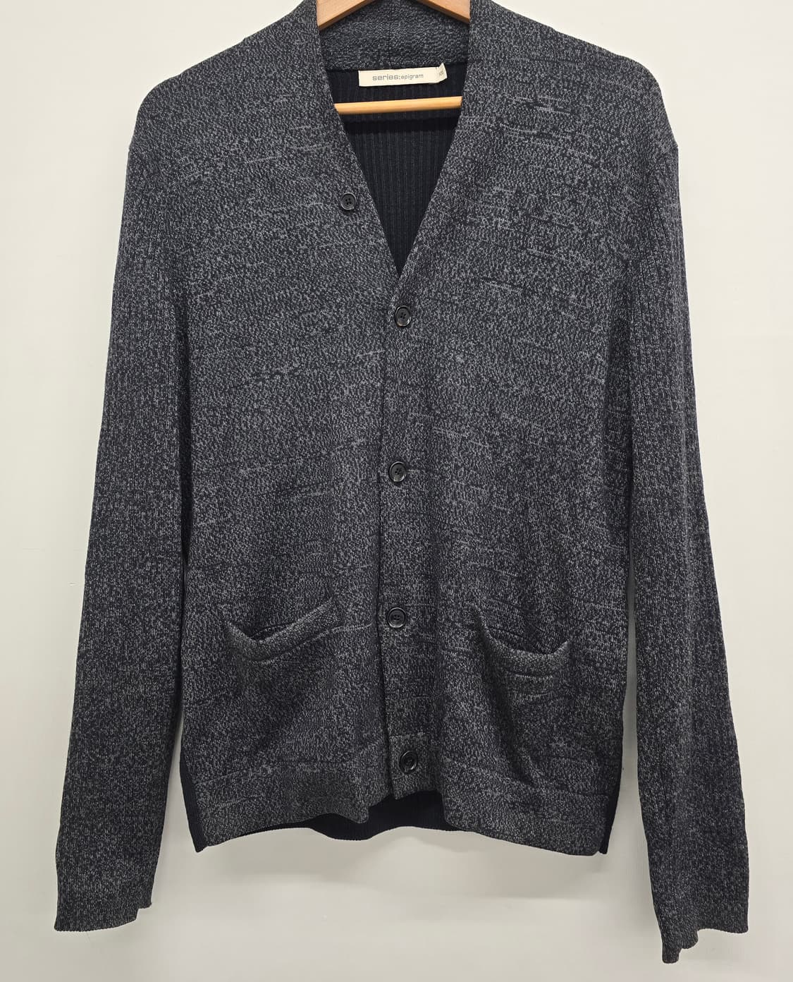 코오롱 시리즈 에피그램 여성 가디건. 
series;epigram  .  상품이미지1