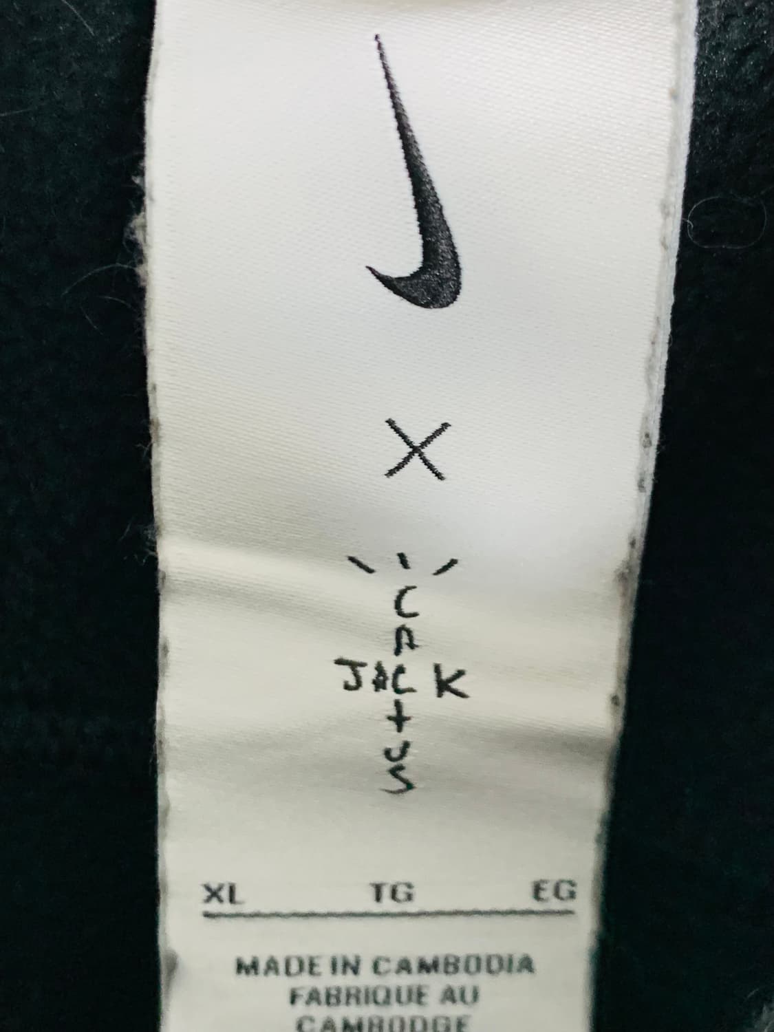 트레비스스캇 나이키 스우시 후리스 후드티 나이키트레비스스캇 상품이미지3