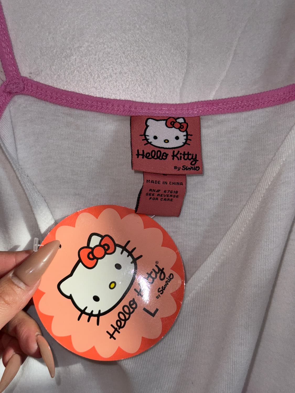 Sanrio Hello Kitty print sleeveless 상품이미지8
