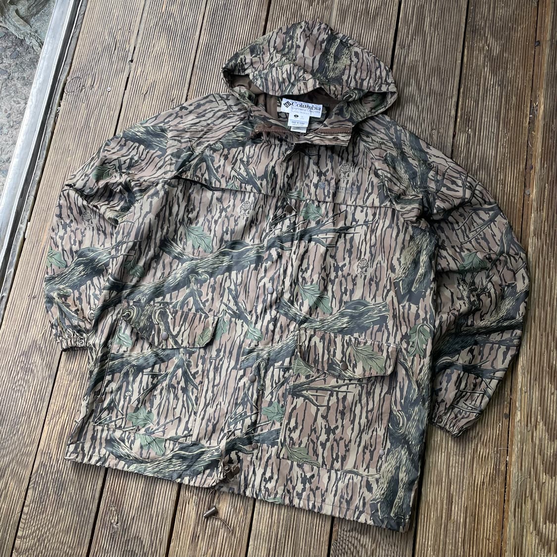 컬럼비아 카모 바람막이 자켓 상품이미지2