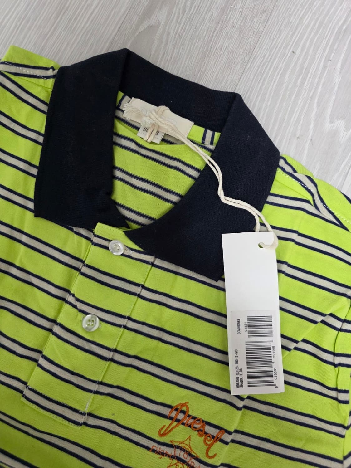  Diesel 티셔츠 새상품 사이즈 S,M 상품이미지9