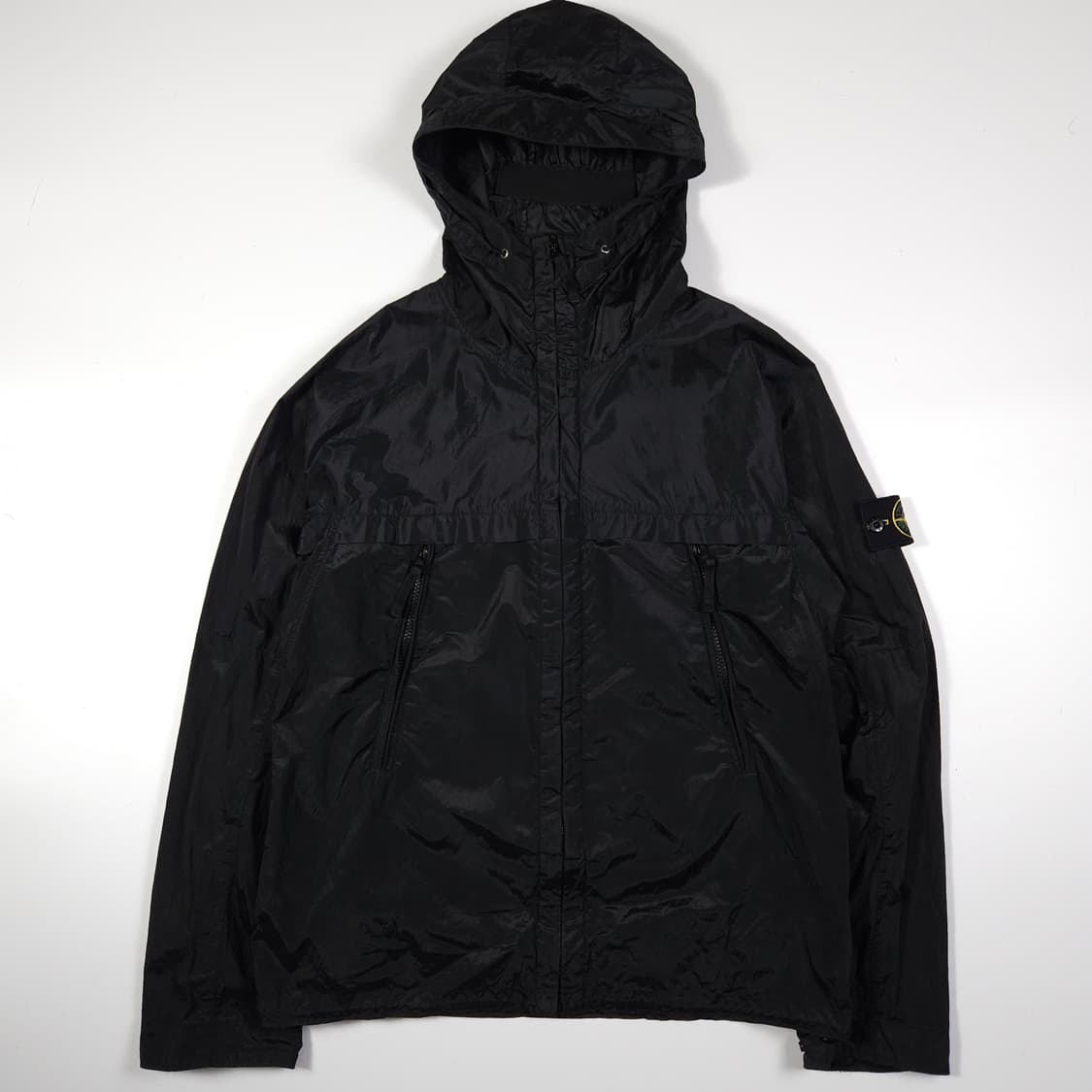 스톤아일랜드 와펜 바람막이 블랙 상품이미지1