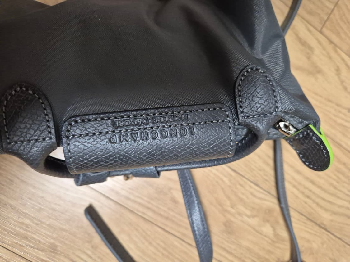 롱샴 미니백 그레이 상품이미지3