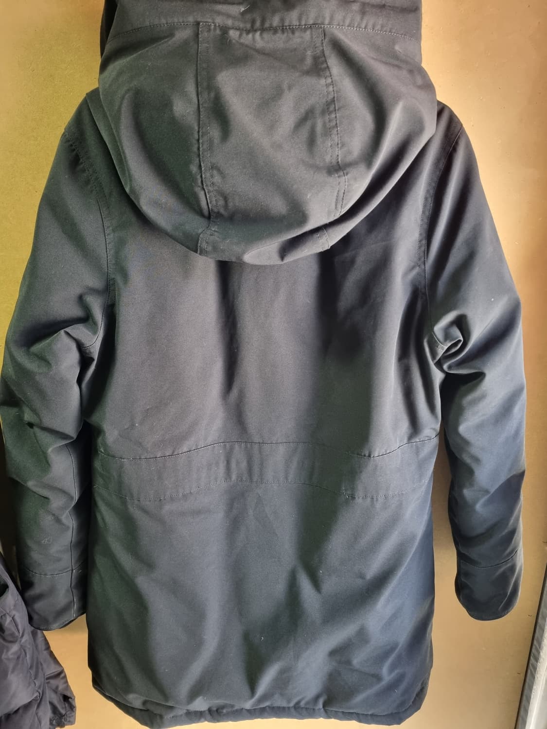 캐나다구스 여성 하프패딩  상품이미지2