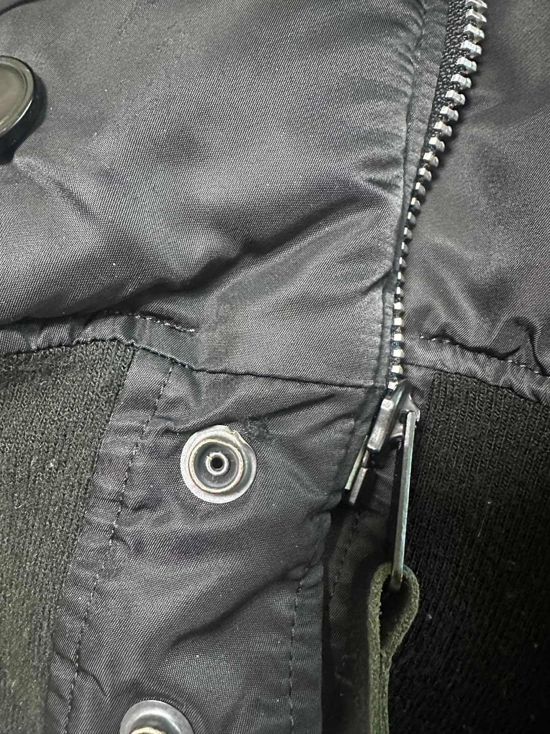 알파인더스트리 n2b자켓 L팝니다. 상품이미지5