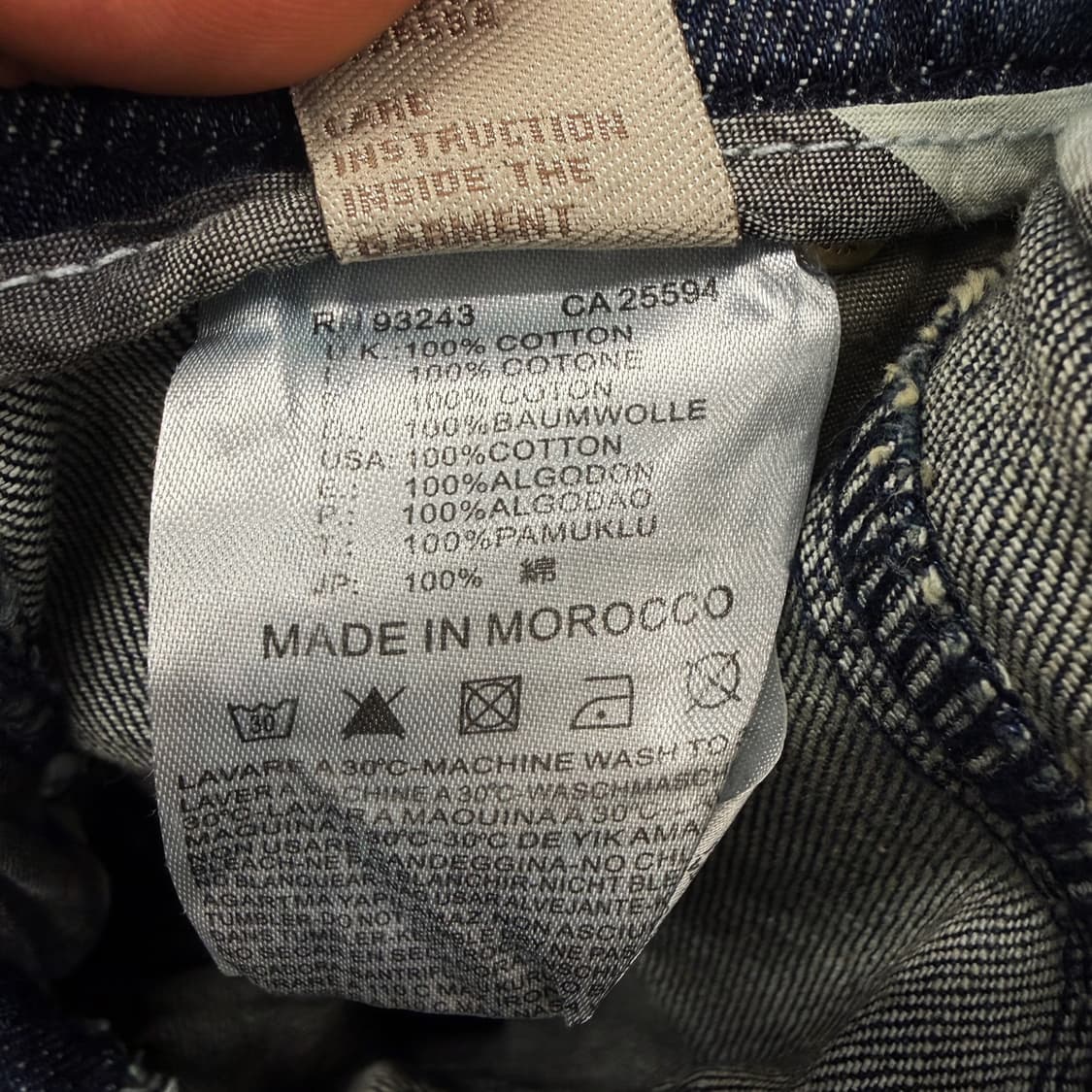 디젤 브러시 워싱 데님팬츠 디스트로이드 데미지 브랜드탭 디테일 슬림핏 상품이미지9