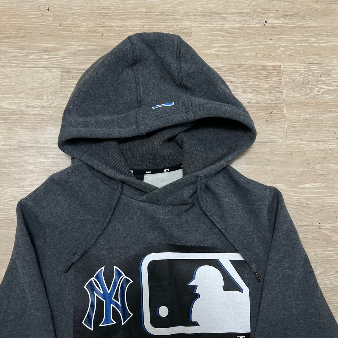 MLB 뉴욕양키스 빅로고 기모 후드 티셔츠 [차콜] L/100 상품이미지2