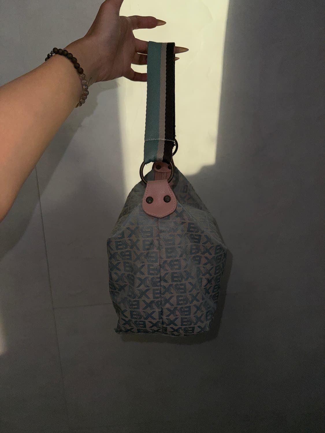 BNX pink blue jacquard logo shoulder bag 상품이미지3