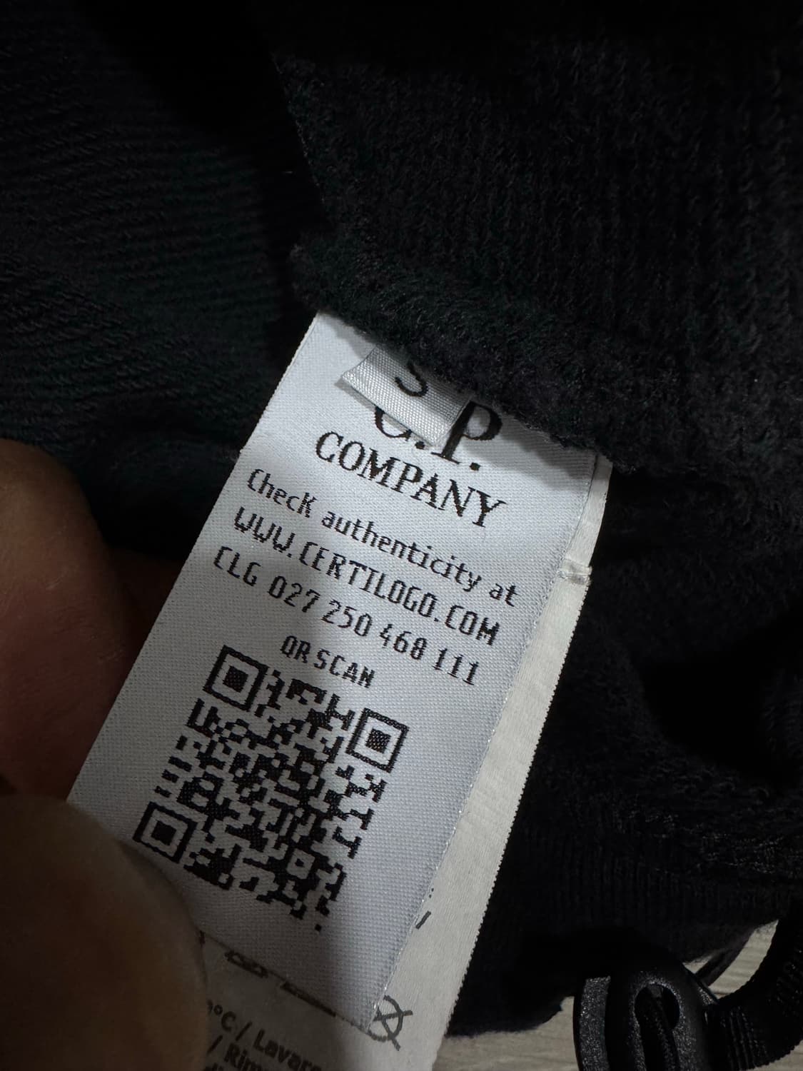 CP컴퍼니 렌즈와펜 맨투맨  상품이미지6