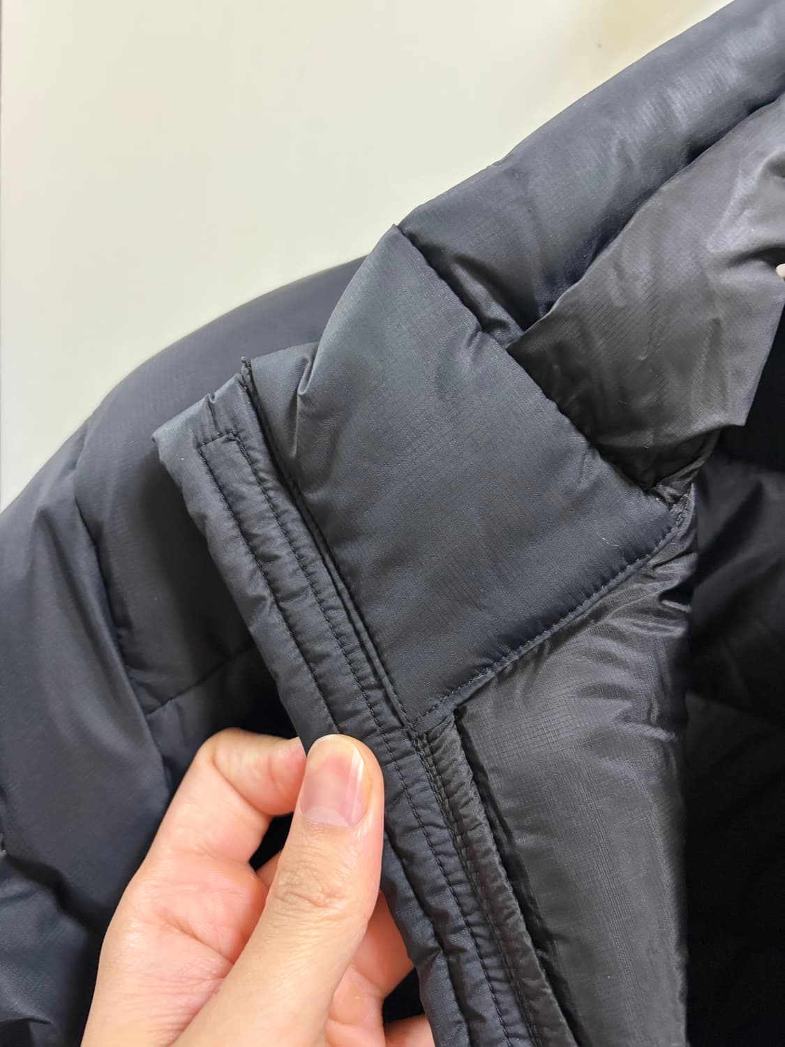 L)아크테릭스 토륨 논후디 블랙 상품이미지3