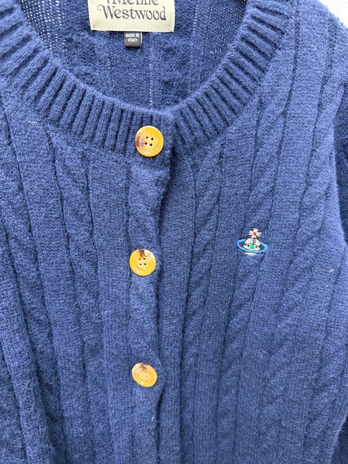 정품) 비비안웨스트우드 여성 케이블 니트 가디건 M 상품이미지4